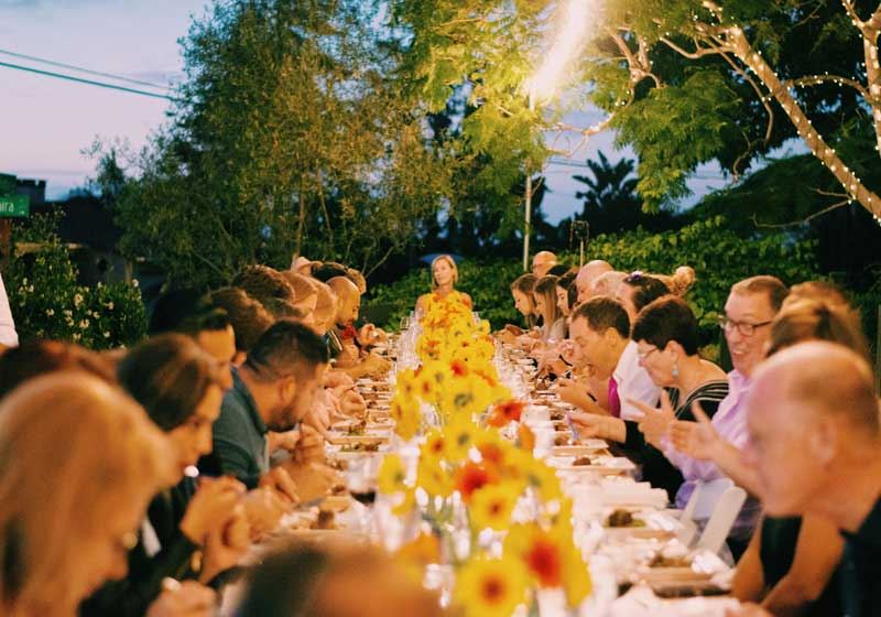 The Communal Table – The Rise of Communal Dining and Dining with Strangers