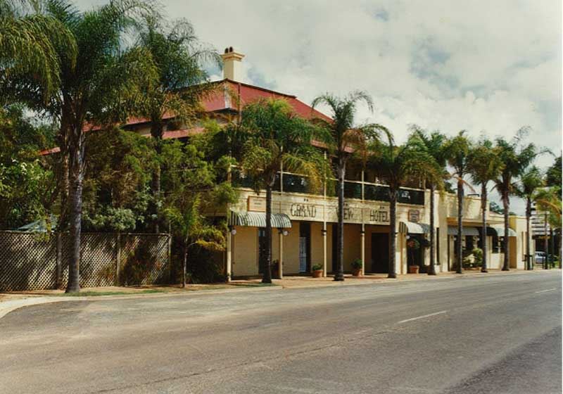 Grand View Hotel Reopens: Queensland’s Oldest Pub Enters a Stunning New Era of Bayside Dining and Heritage Charm