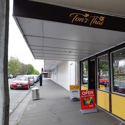 Ton's Thai