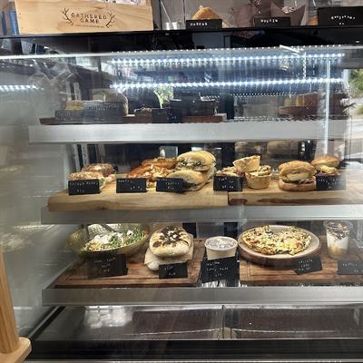 Beach road deli