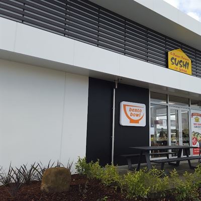 St Pierres Sushi & Bento Bowl (Bombay)