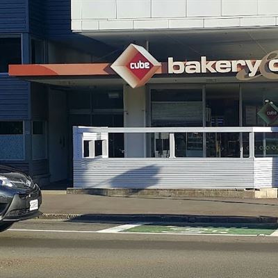 Cube Bakery & Cafe