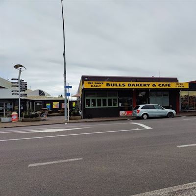 Bulls Bakery and Cafe
