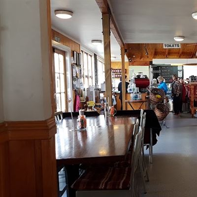 Wild Oats Bakery/Deli/Cafe