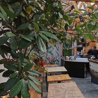 Arbour Woodfired Pizza and Bar