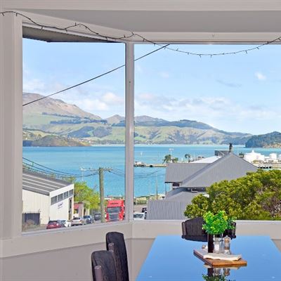 Lyttelton Club 328