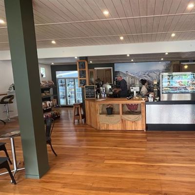 Recharge Bar and Cafe