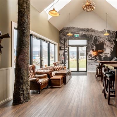 Five Stags Bar & Restaurant Cromwell