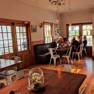 Everest Cafe
