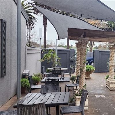 Elm Cafe