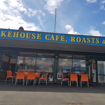 The Bakehouse Cafe, Roasts & Grills