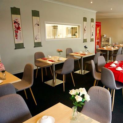 Easteat Restaurant