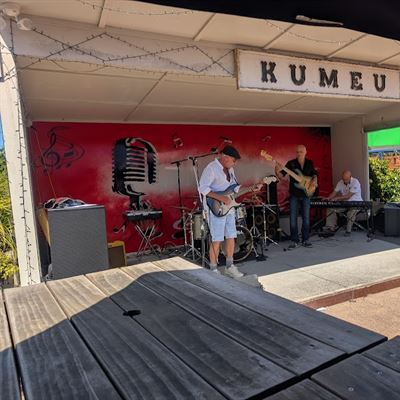 Huapai Tavern