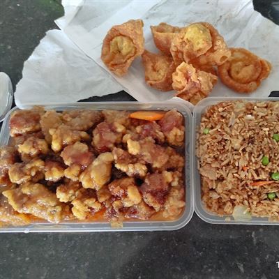 Lucky Chinese Takeaways