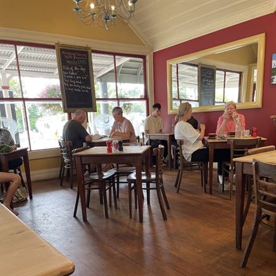 Caffe Windsor