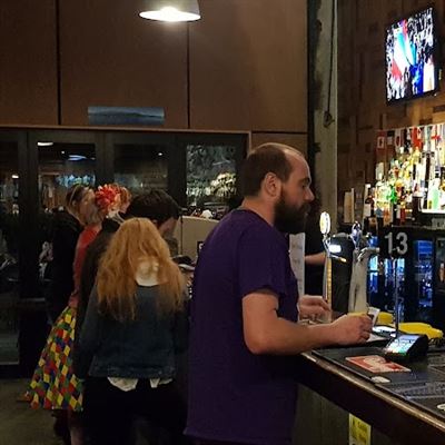 Groper Garage Bar & Restaurant