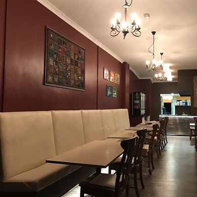 Indian Restaurant & Takeaway Copper Chimney