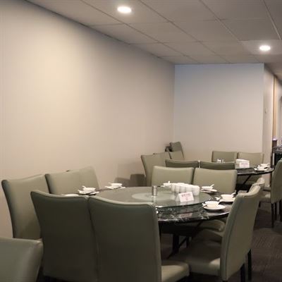 Jade Palace Resteraunt