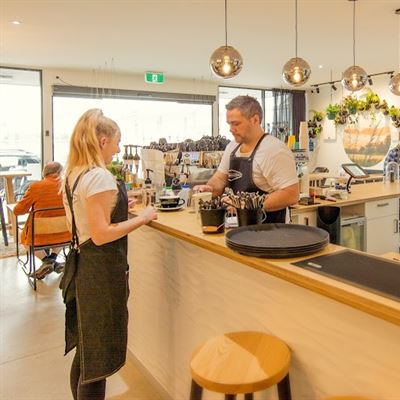 Suburban Eatery