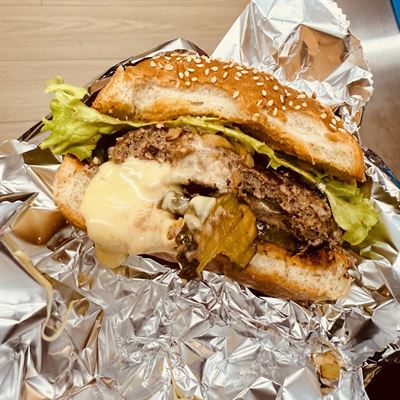 Bull's Burgers