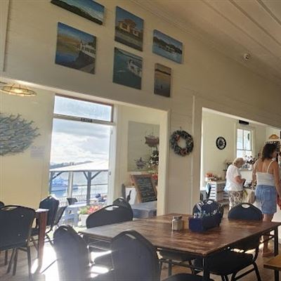 Remarkable Cafe