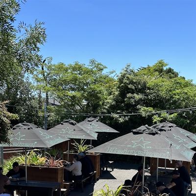 Stumble Inn and Cafe