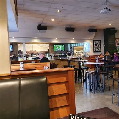 1841 Bar and Restaurant