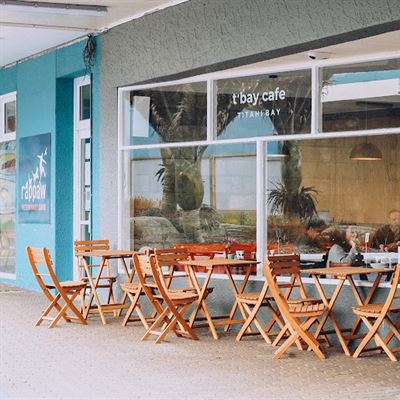 t bay cafe