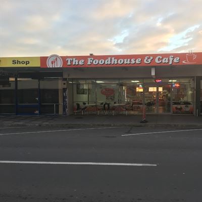 The Foodhouse & Cafe