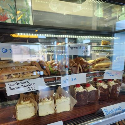 Renate's Cafe