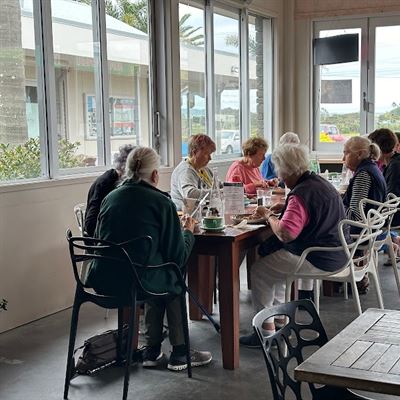 Two Birds cafe Ruakaka