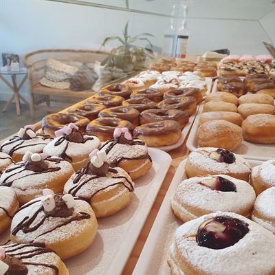 Mamas Donuts