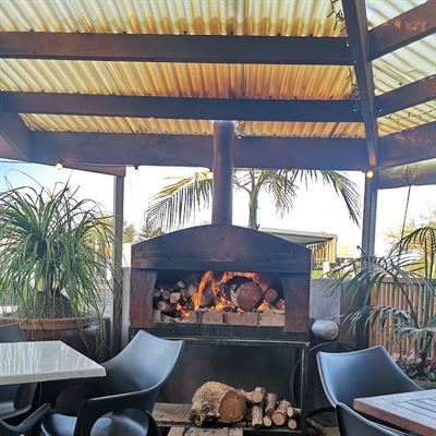 Manaia Kitchen & Bar