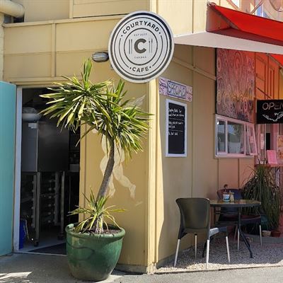 Courtyard cafe