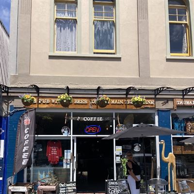 THE PUB WITH NO BEER Ltd Taumarunui