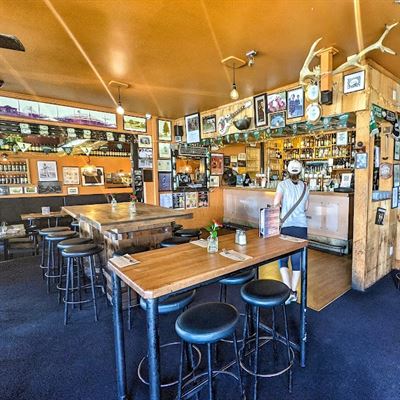 The Redoubt Bar & Eatery Te Awamutu