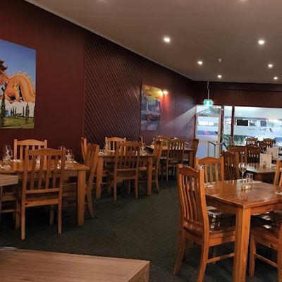 Thai Star Restaurant & Bar