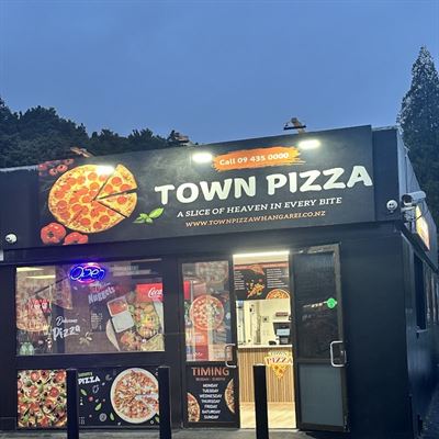 Town pizza
