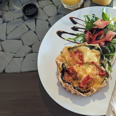 Hot Bread Cafe