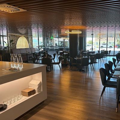 Tiger Bar & Restaurant