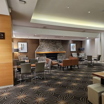 Chapmans Buffet & Bar