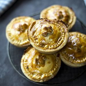Bacon and Cabbage Pie