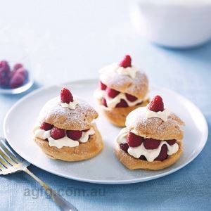 Raspberry Choux Puffs - Chef Recipe by Gabriel Gate