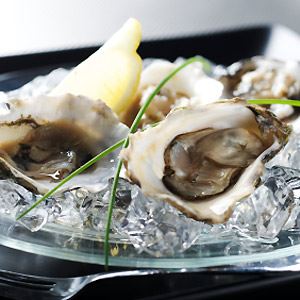 Oysters with Grapefruit and Maraschino Dressing 