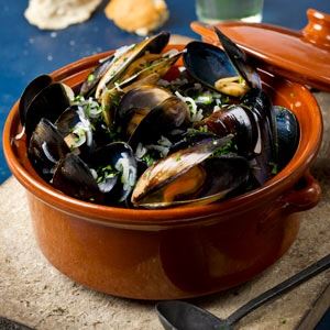 Moules Marinieres - Chef Recipe by Sylvain Bernard