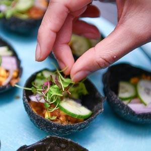 Crispy Squid Ink Cup with Chicken, Blood Orange, Grapefruit and Coconut Salad - Chef Recipe Tiw Rakarin