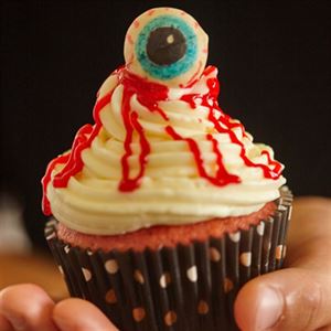 Ghoulish Macadamia Cupcakes