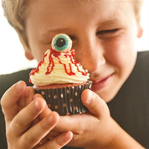 Ghoulish Macadamia Cupcakes