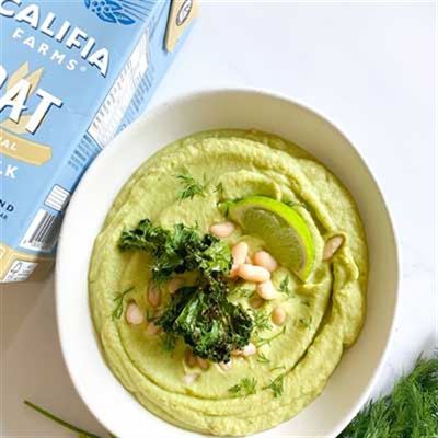 Roast Cauliflower Soup with Crispy Kale - Recipe by The Vegetable Addict.