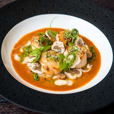 Seared Scallops and Fresh Mangosteen Salad - Chef Recipe by Bee Satongun